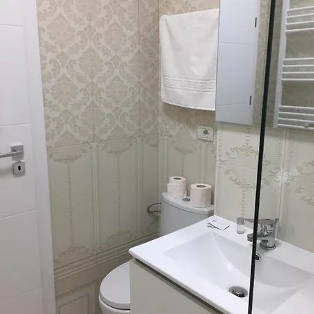 Mirror 公寓 马马亚